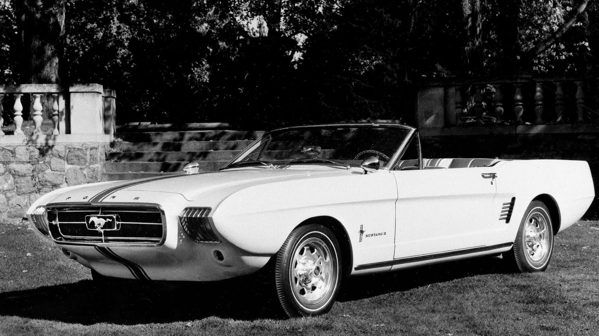福特野马II的原始概念车。